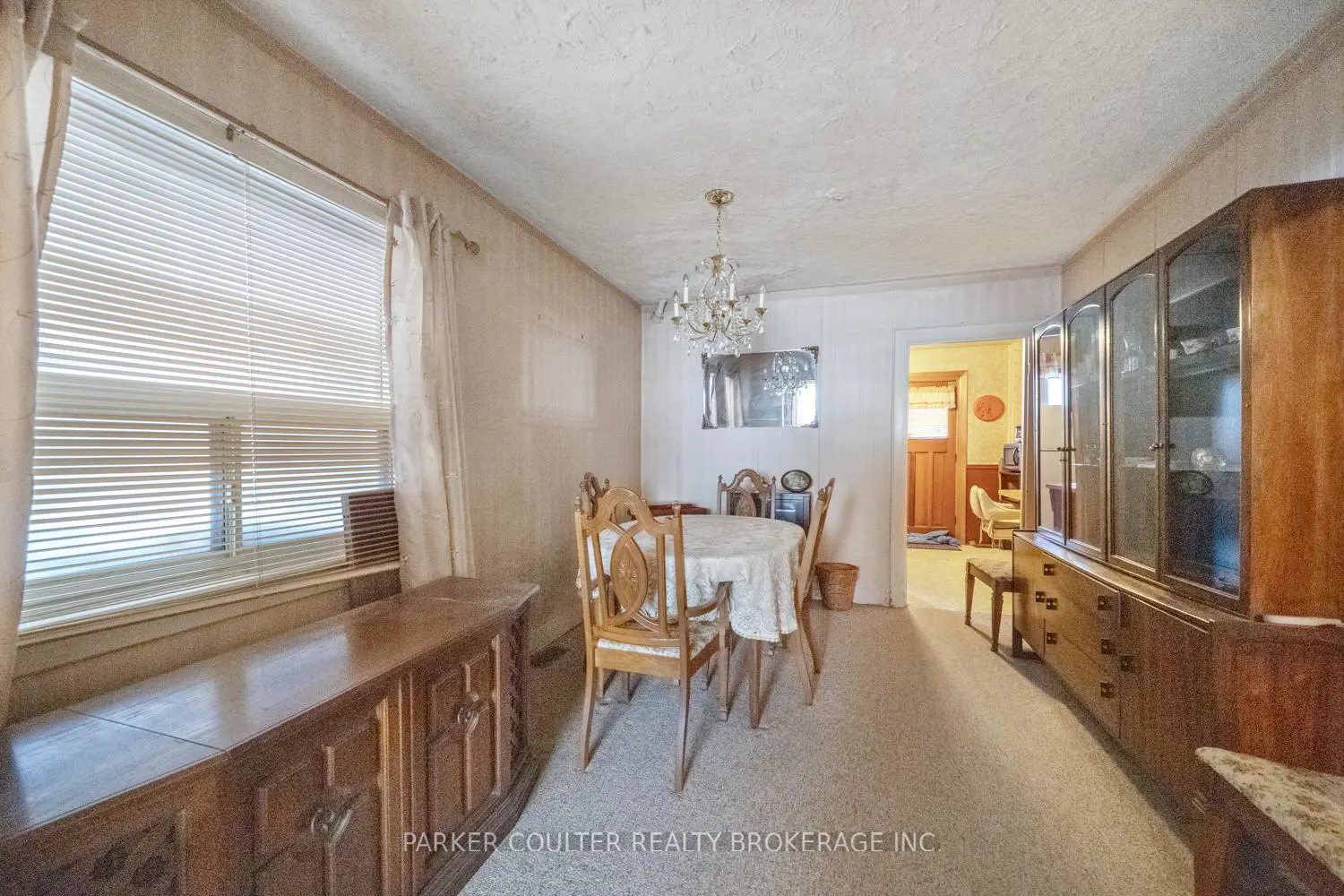 Additional image 7 of 26 Larchmount Avenue