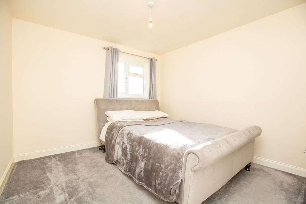 Additional image 7 of 3 bed semi-detached house for saleCrossfell, Wilnecote, Tamworth B77