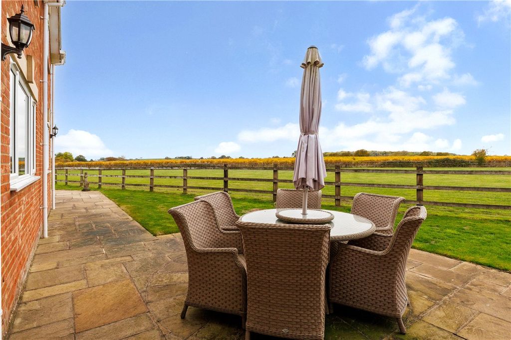 Additional image 30 of 6 bed detached house for saleThe Barton, Clyffe Pypard, Swindon, Wiltshire SN4
