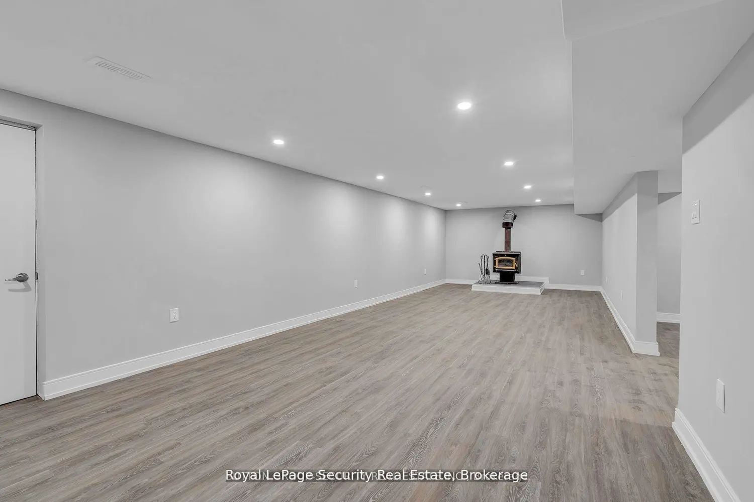 Additional image 17 of 183 Sekura Street
