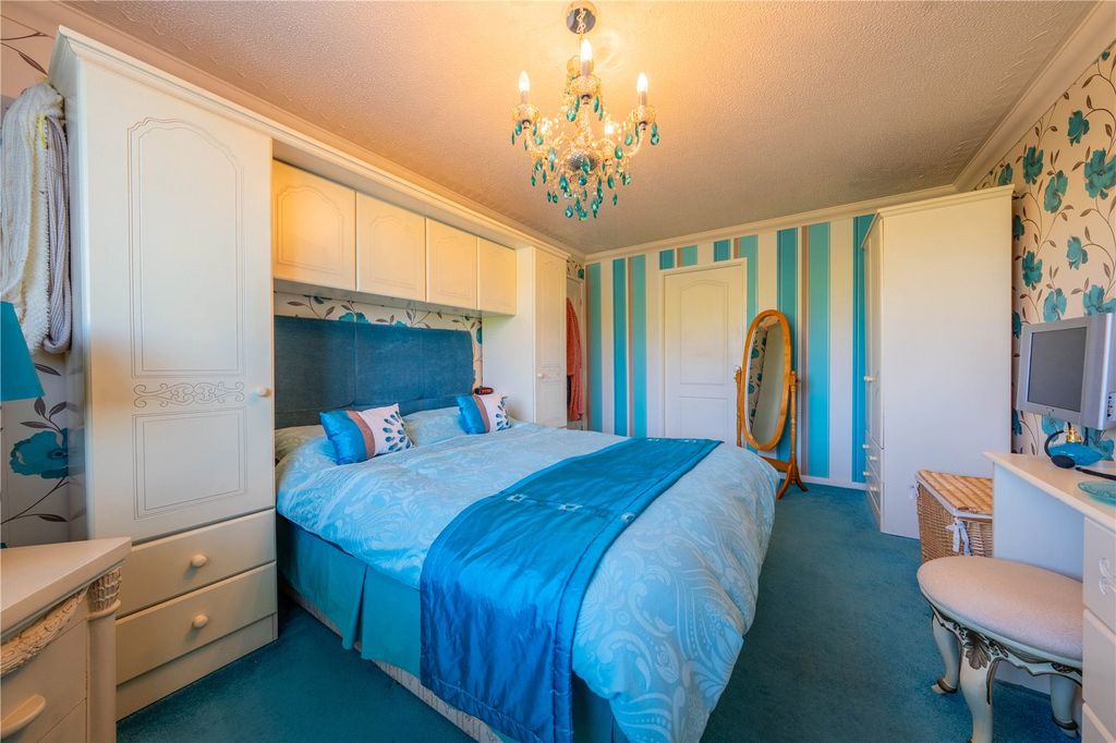 Additional image 13 of 3 bed semi-detached house for saleGoldsborough, Wilnecote, Tamworth, Staffordshire B77