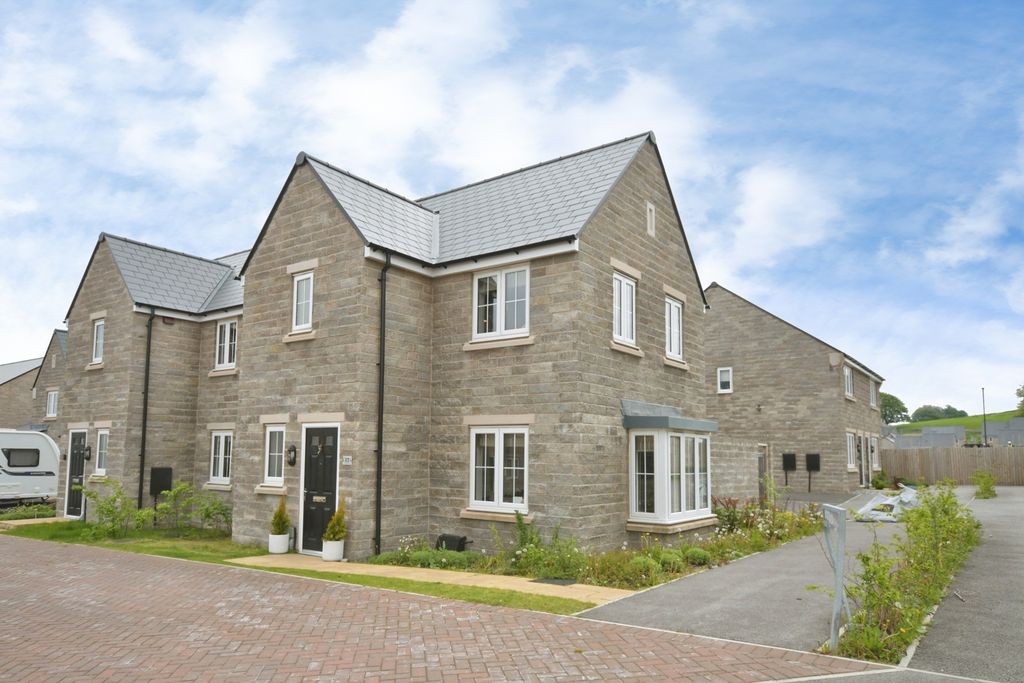 3 bed semi-detached house for saleHardwick Road, Buxton, Derbyshire SK17