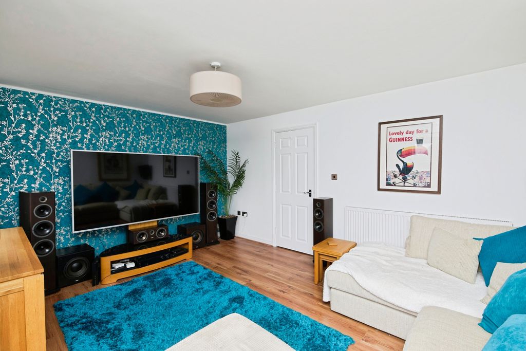 Additional image 10 of 4 bed semi-detached house for saleAbbot Close, Burton-On-Trent DE14