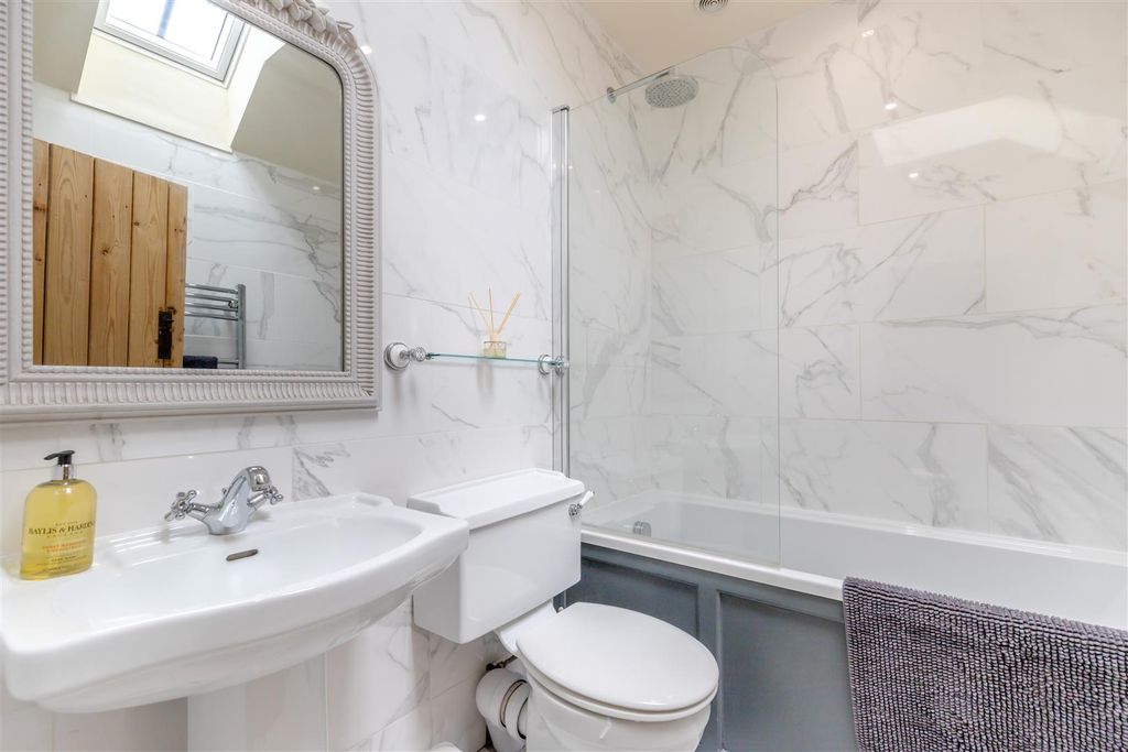 Additional image 20 of 6 bed detached house for saleFlatts Farm, Balaams Lane, Hilderstone, Stone ST15