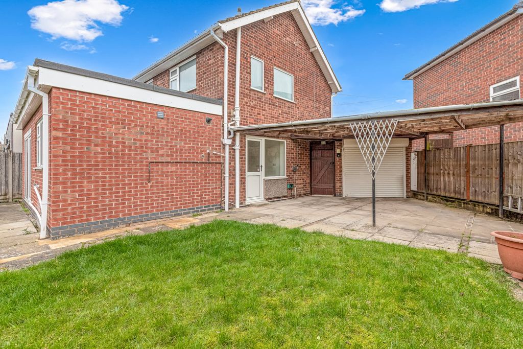 Additional image 18 of 3 bed semi-detached house for salePembroke Avenue, Wigston, Leicestershire LE18