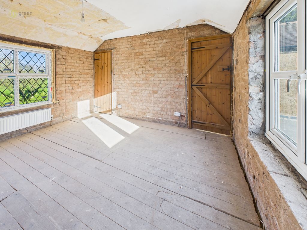 Additional image 16 of 3 bed cottage for saleGlascote Road, Glascote, Tamworth B77