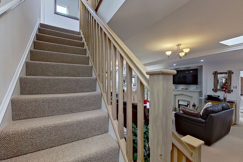 Additional image 21 of 4 bed detached bungalow for saleEdge Hill Road, Four Oaks, Sutton Coldfield B74