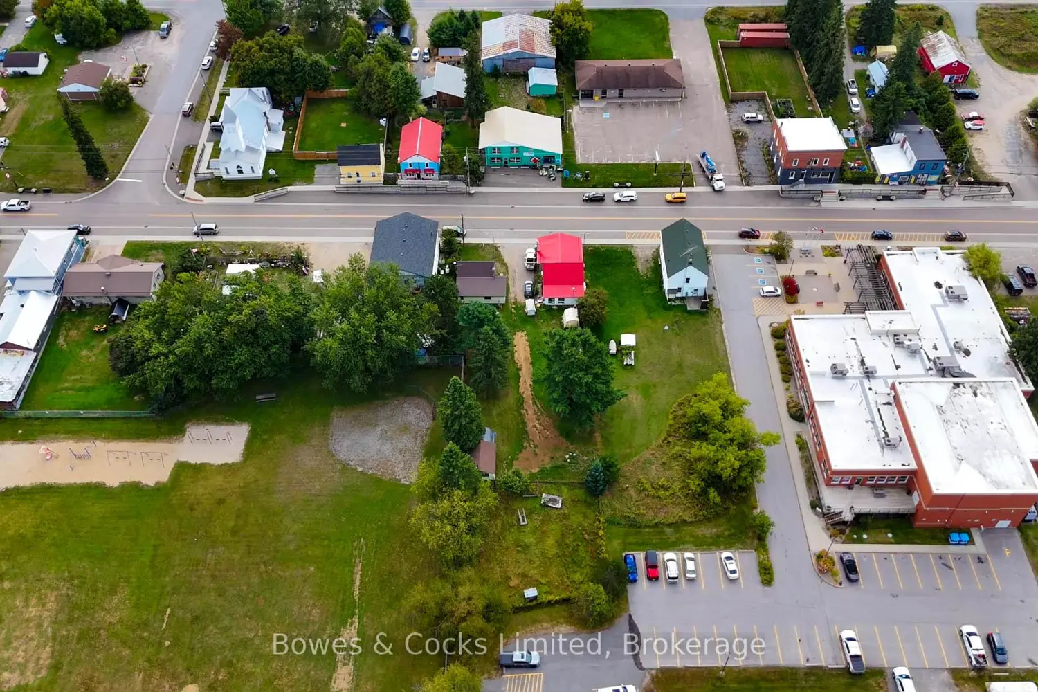 33023 Highway 62 photo 3