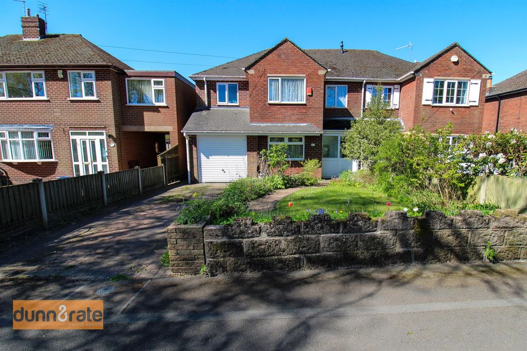 3 bed semi-detached house for saleTurnhurst Road, Packmoor, Stoke-On-Trent ST7