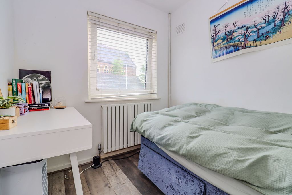 Additional image 16 of 3 bed semi-detached house for saleGlenfield Road, Leicester LE3