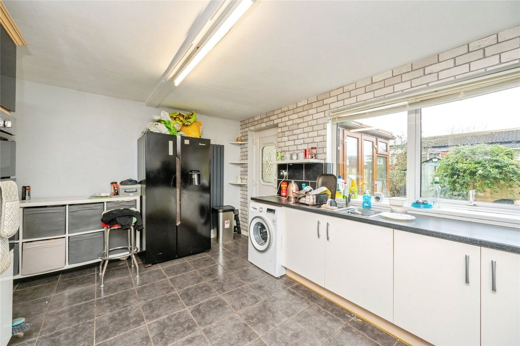 Additional image 8 of 3 bed semi-detached house for saleCalder, Wilnecote, Tamworth, Staffordshire B77