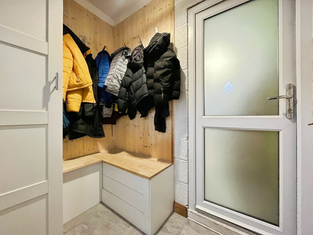 Additional image 2 of 4 bed semi-detached house for saleWoodgate Drive, Birstall, Leicester, Leicestershire LE4