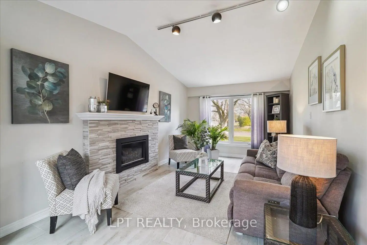 Additional image 6 of 26 Wright Crescent