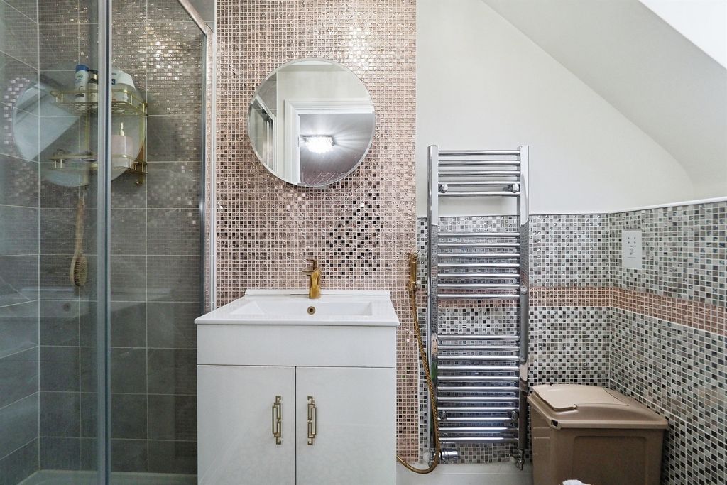 Additional image 18 of 3 bed semi-detached house for saleBrookes Crescent, Hugglescote, Coalville LE67