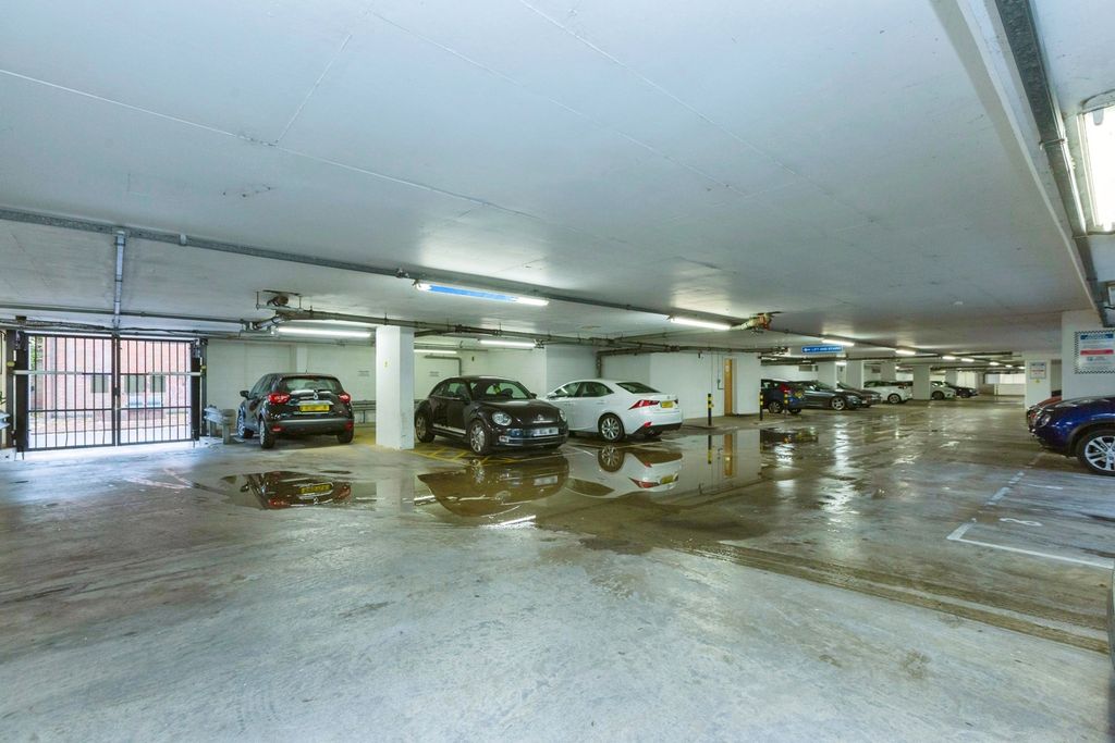 Additional image 14 of 2 bed flat for saleBath Lane, Leicester, Leicestershire LE3