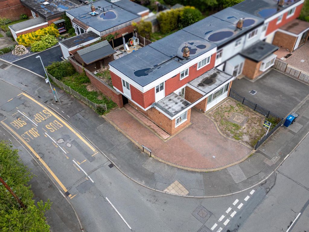 4 bed end terrace house for saleClifton Avenue, Tamworth B79