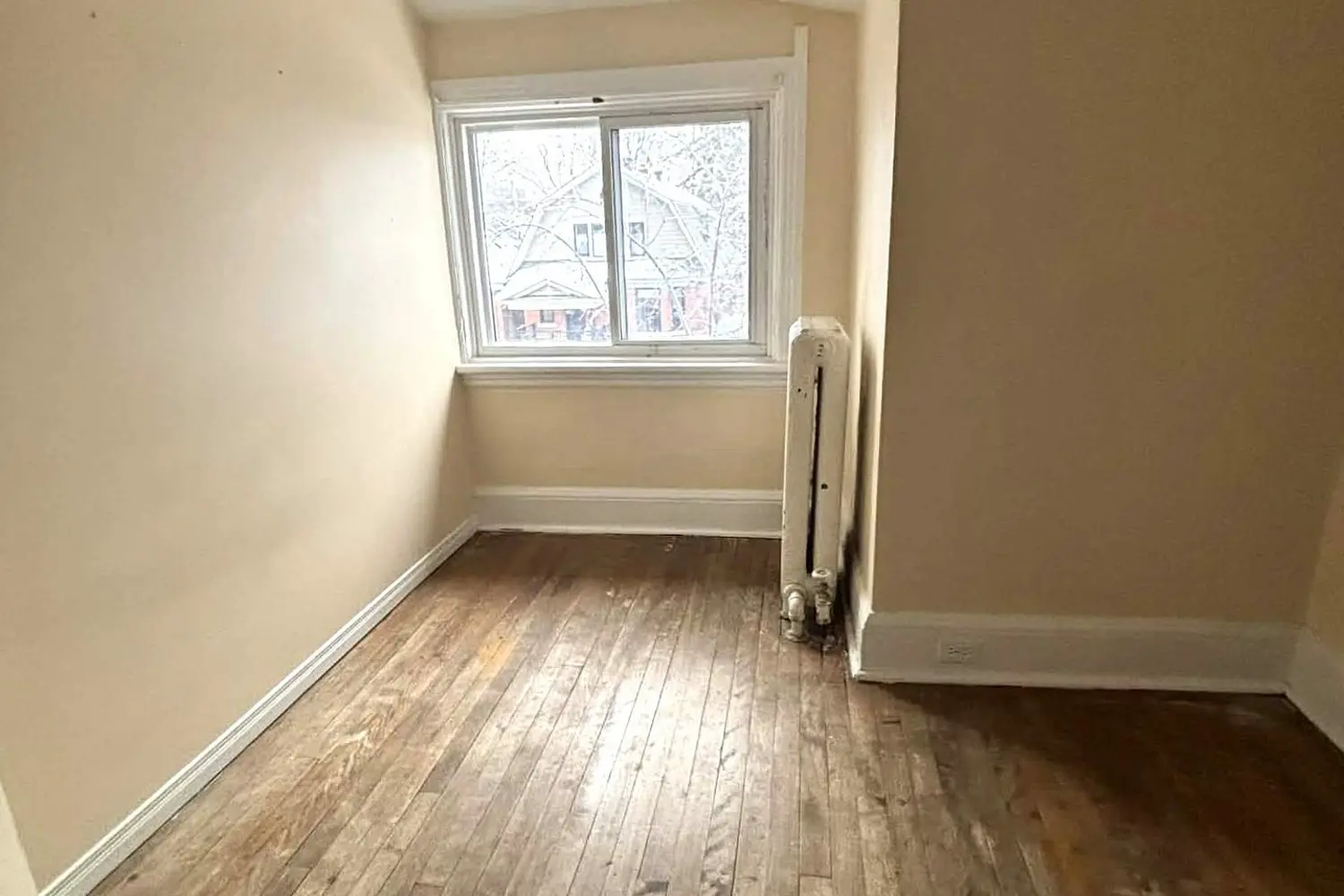 Additional image 11 of 169 Holmwood Avenue
