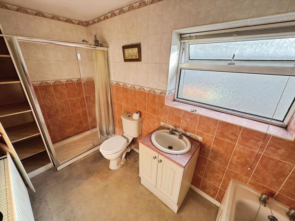 Additional image 12 of 2 bed detached bungalow for saleCumberledge Hill, Rugeley WS15
