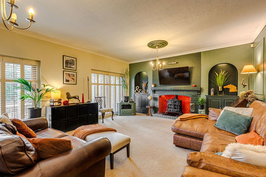 Additional image 8 of 5 bed detached house for saleWillowbrook House, Woodhouse Road, Quorn LE12