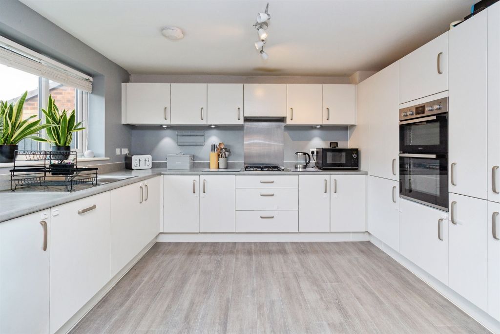 Additional image 2 of 4 bed detached house for saleWinnow Avenue, Stafford ST16
