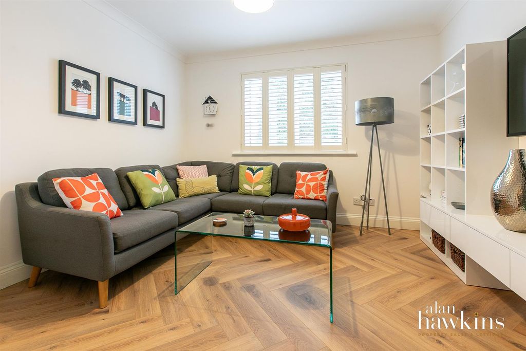 Additional image 14 of 4 bed detached bungalow for saleHales Close, Lyneham SN15