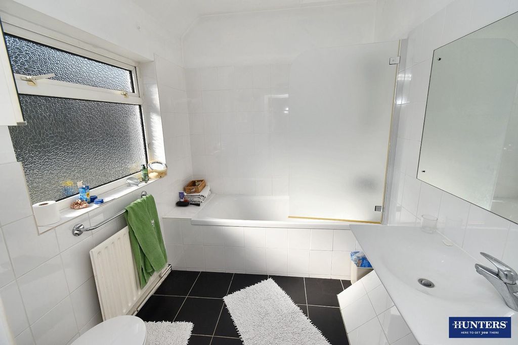 Additional image 9 of 4 bed detached house for saleStoughton Avenue, Leicester LE2