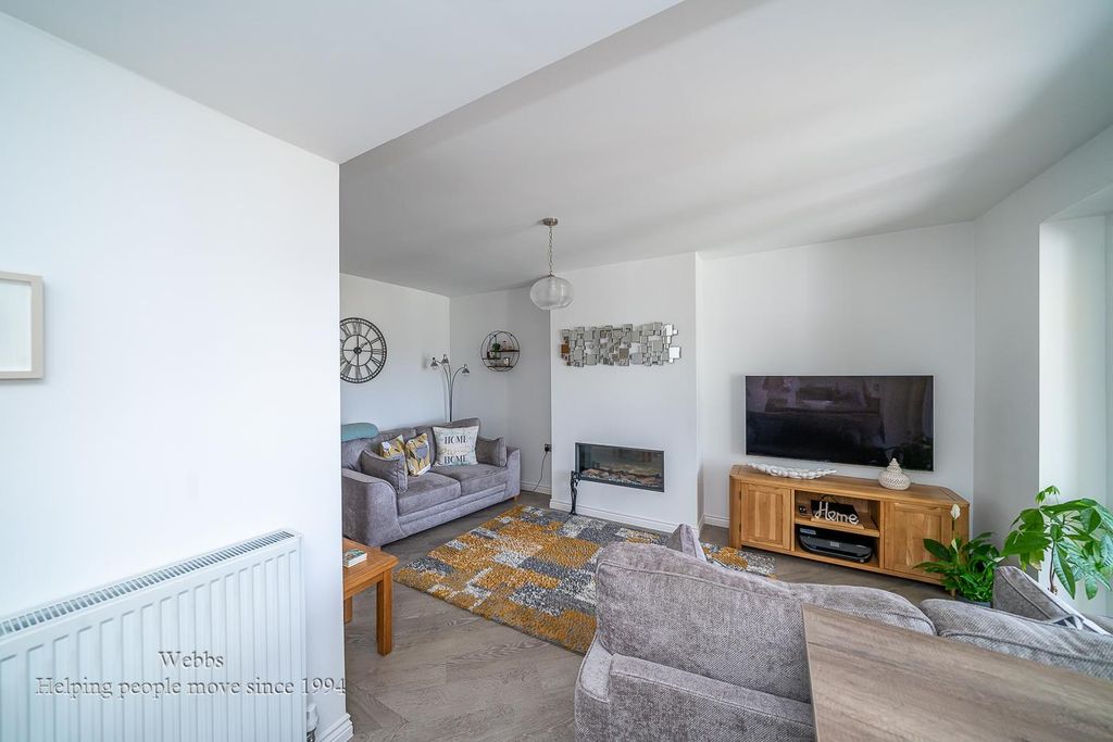 Additional image 6 of 3 bed semi-detached bungalow for saleChurch Road, Shareshill, Wolverhampton WV10