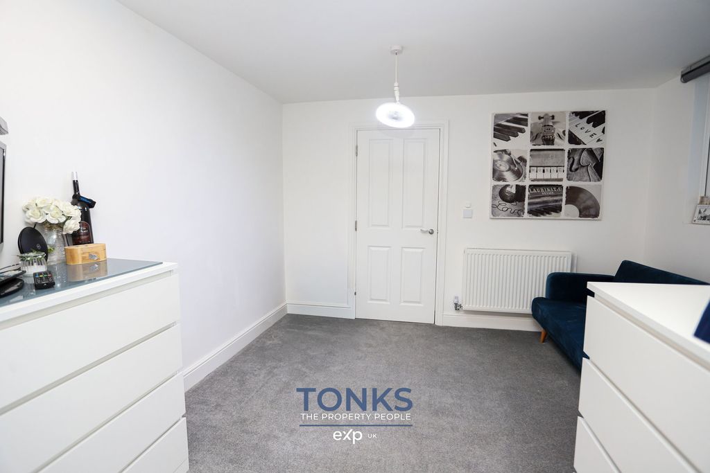 Additional image 15 of 2 bed flat for saleBaggeridge House, Roadstone Drive, Dudley, West Midlands DY3