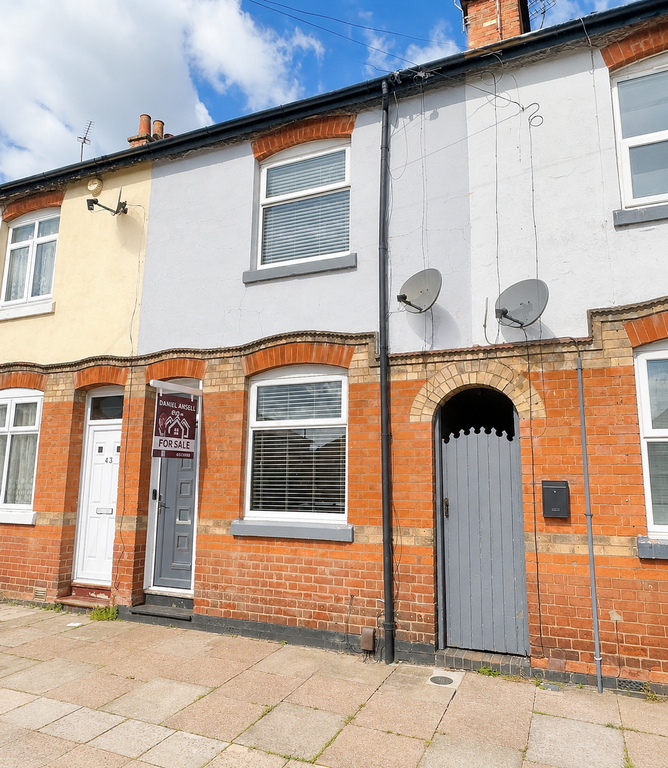 3 bed terraced house for saleHandley Street, Leicester LE2