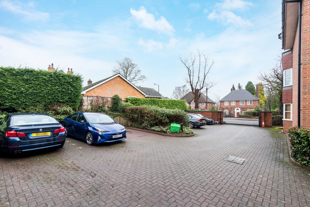 Additional image 20 of 2 bed flat for saleBelwell Gardens, Belwell Lane, Sutton Coldfield B74