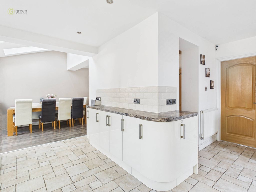 Additional image 7 of 4 bed semi-detached house for saleSuffolk Way, Fazeley, Tamworth B78