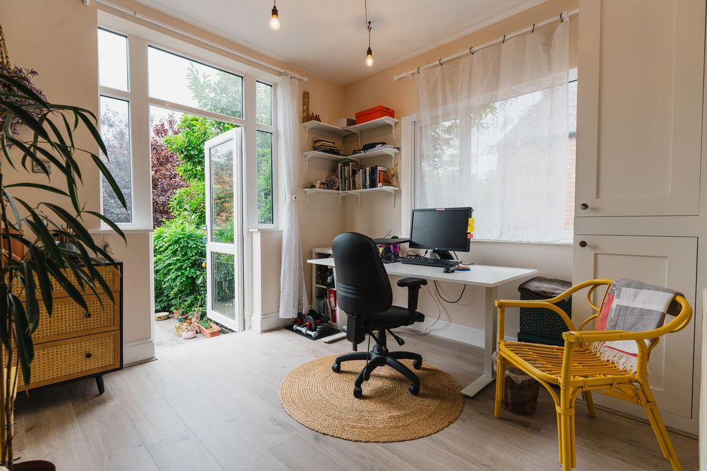 Additional image 26 of 5 bed terraced house for saleWestcotes Drive, Leicester LE3