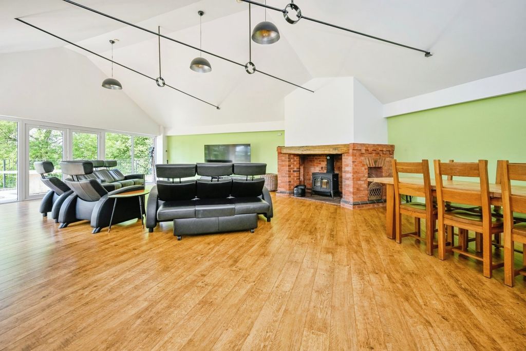 Additional image 5 of 5 bed bungalow for saleWhitgreave Lane, Great Bridgeford, Stafford, Staffordshire ST18