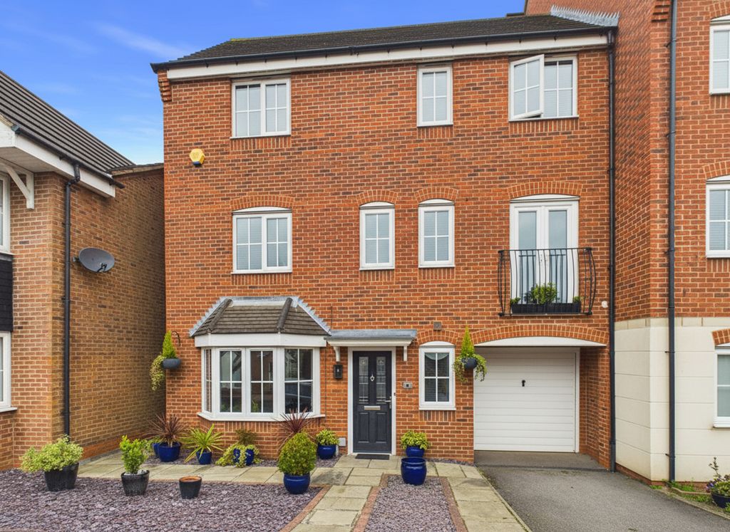 Additional image 2 of 5 bed town house for saleBarlow Avenue, Glascote, Tamworth B77