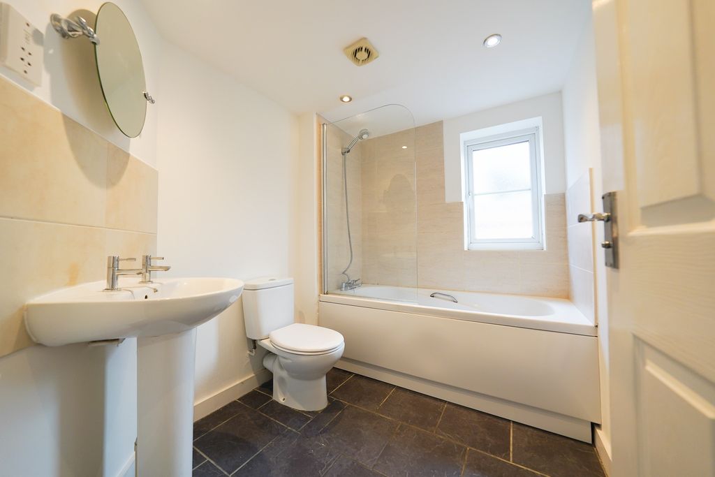 Additional image 11 of 3 bed end terrace house for saleFactory Road, Hinckley, Leicestershire LE10