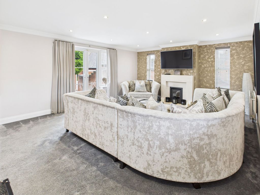 Additional image 18 of 5 bed detached house for saleKingsdown Close, Weston, Crewe CW2