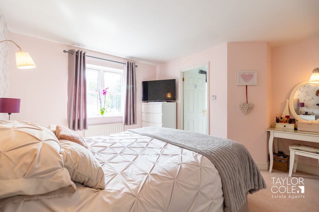Additional image 20 of 4 bed detached house for saleKensington Drive, Tamworth B79