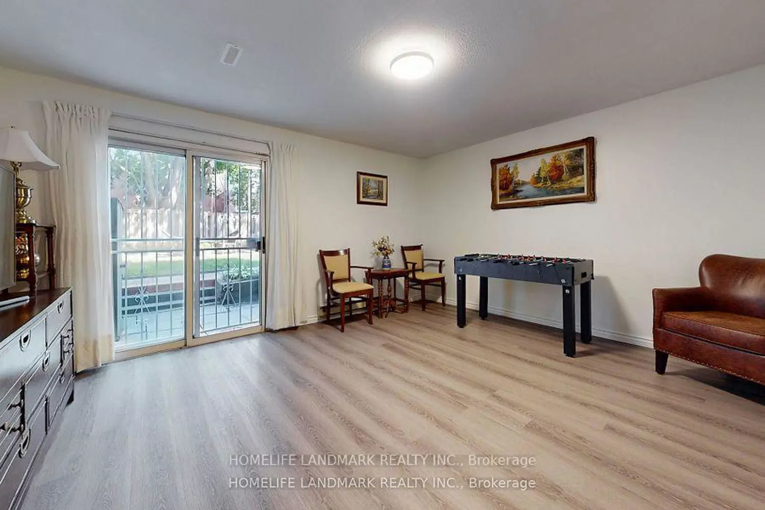 Additional image 16 of 32 Coatsworth Crescent