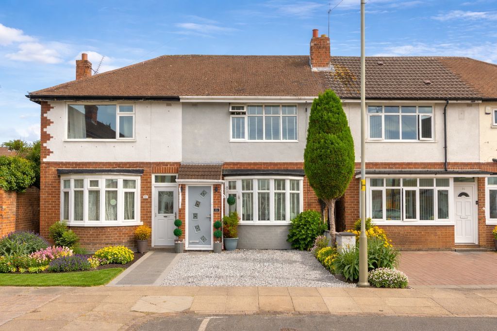 3 bed terraced house for saleBrackley Close, Leicester LE4