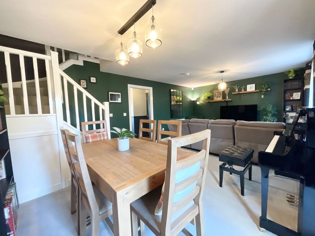 Additional image 5 of 3 bed detached house for saleAndrus Way, Stafford ST16