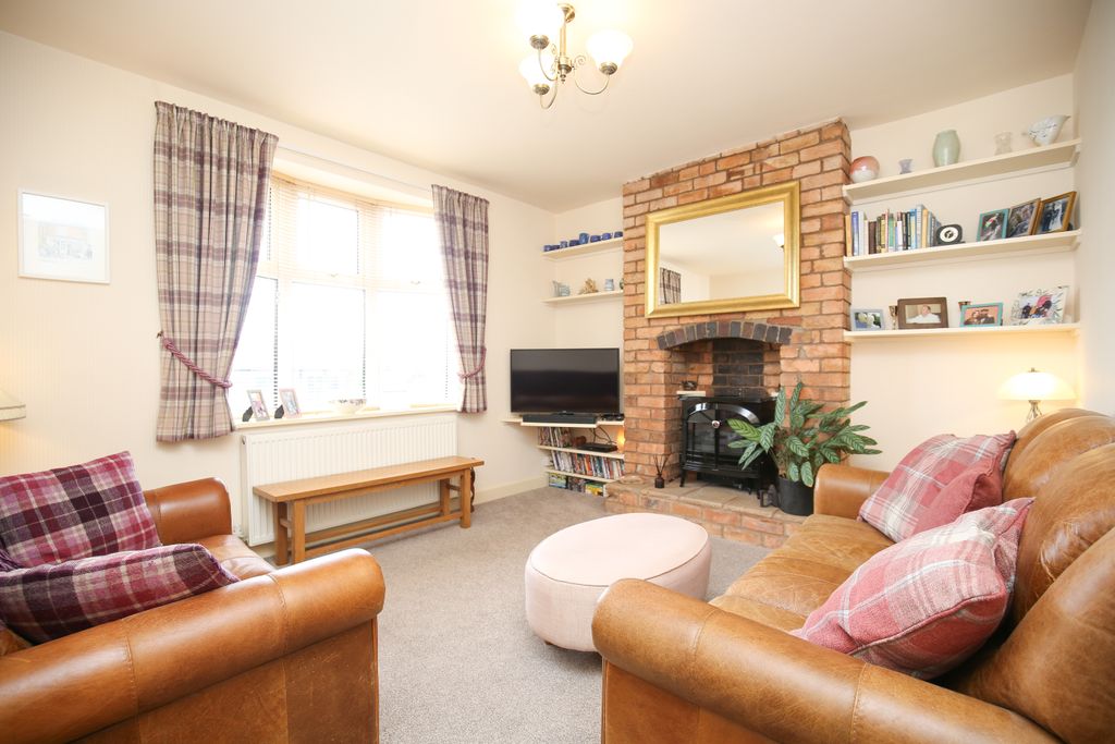 Additional image 3 of 3 bed semi-detached house for saleMoor Lane, Bolehall, Tamworth B77