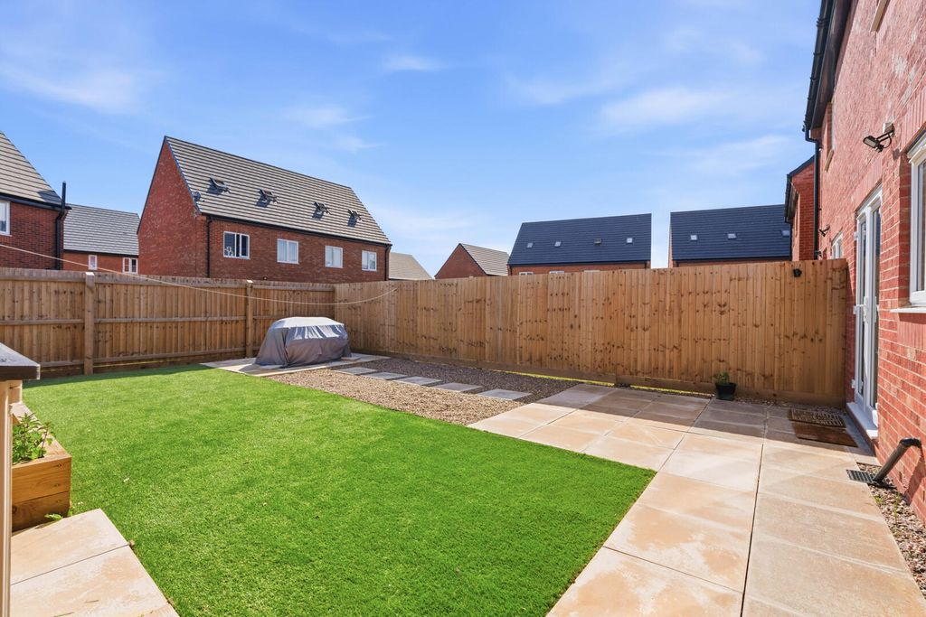Additional image 19 of 2 bed semi-detached house for saleBurgess Close, Burbage, Hinckley LE10