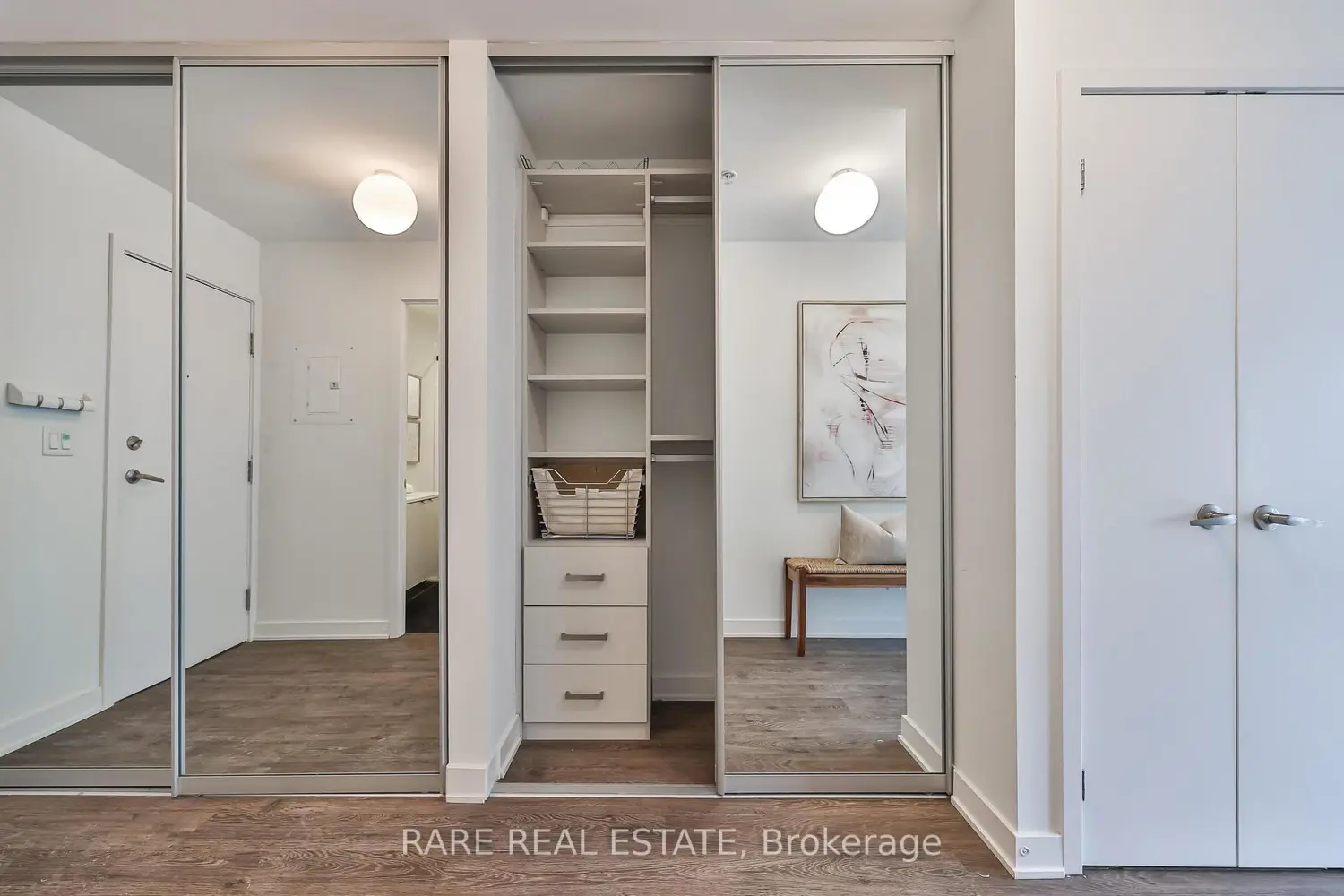 Additional image 6 of 32 Camden Street 711