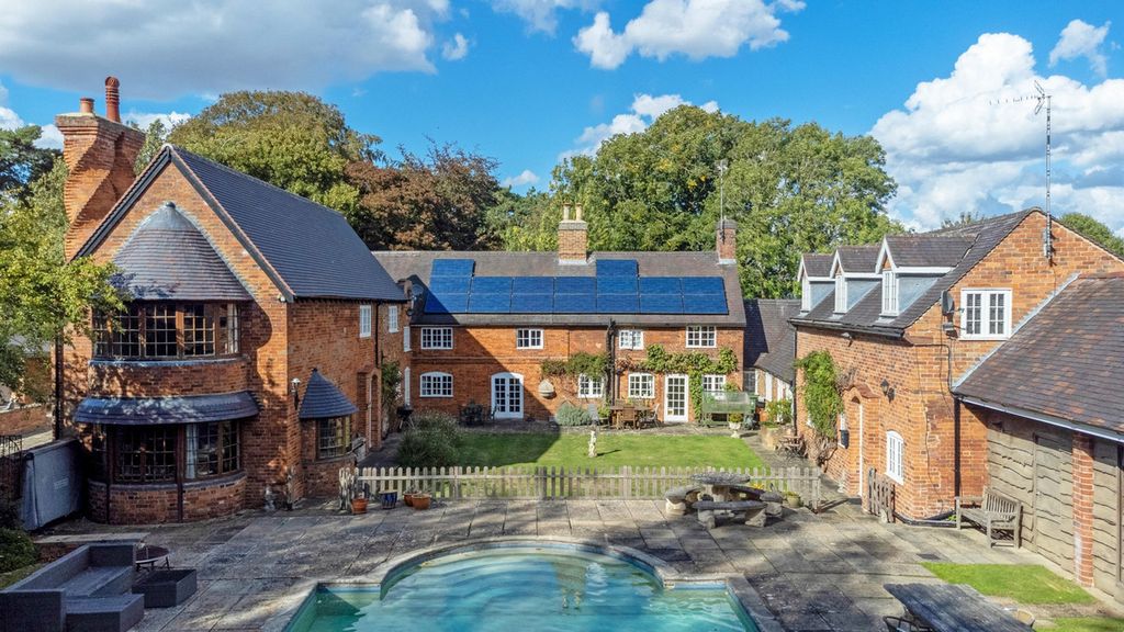 7 bed country house for saleClifton Upon Dunsmore, Rugby, Warwickshire CV23