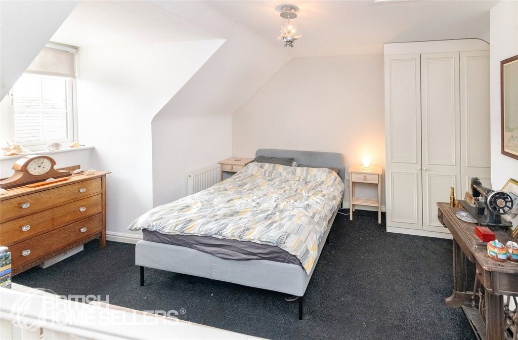Additional image 7 of 3 bed semi-detached house for saleBarker Round Way, Burton-On-Trent, Staffordshire DE14