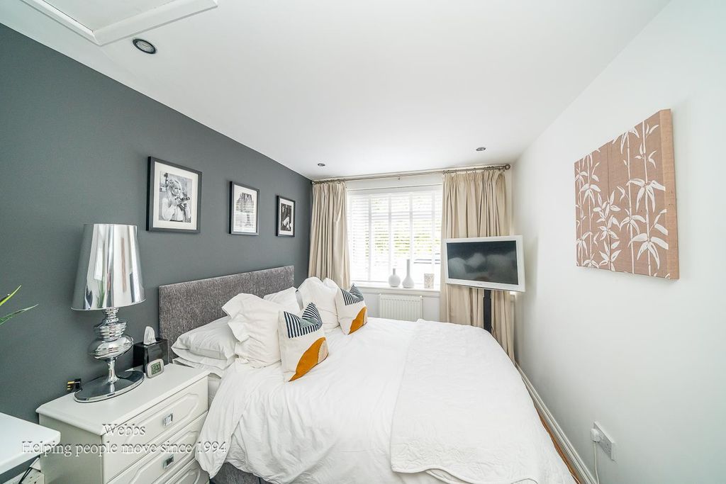 Additional image 16 of 5 bed detached house for saleMeadowsweet Way, Wimblebury, Cannock WS12