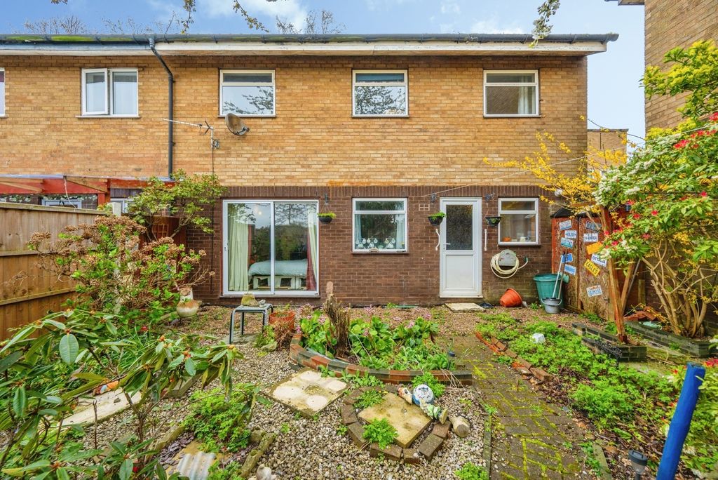 Additional image 18 of 3 bed semi-detached house for saleCrossfell, Wilnecote, Tamworth, Staffordshire B77