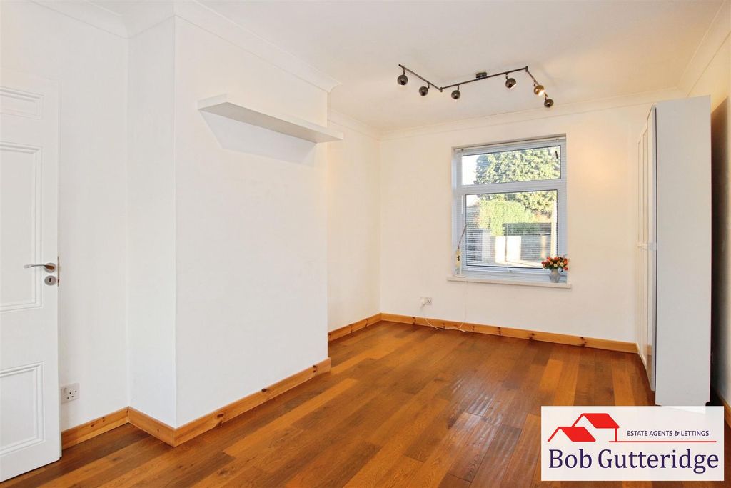 2 bed semi-detached house for saleChell Grove, Bradwell, Newcastle-Under-Lyme ST5 photo 3