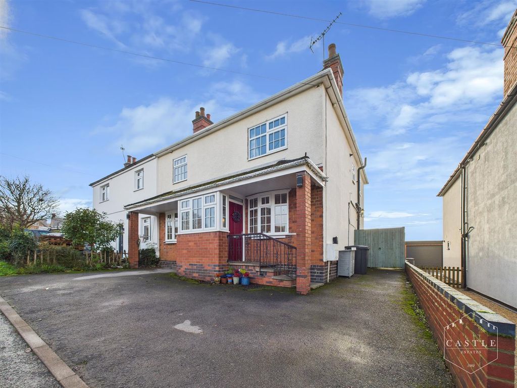 3 bed semi-detached house for saleStation Road, Stoke Golding, Nuneaton CV13