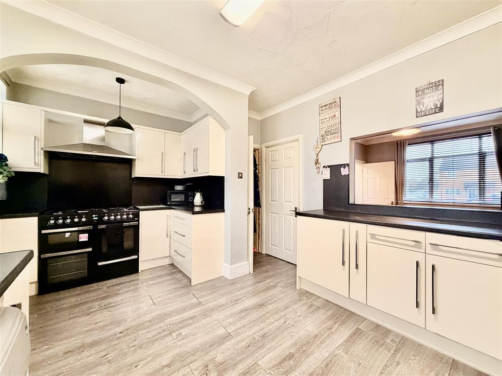 Additional image 7 of 3 bed semi-detached house for saleRing Fence, Shepshed, Loughborough LE12